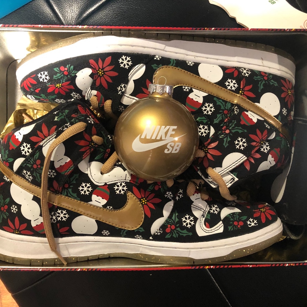 Nike SB Ugly Christmas Sweater full set